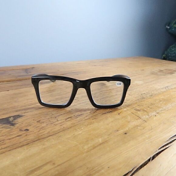 RETRO TRENDY BLACK UNISEX READER GLASSES +2.00 NWT - Picture 2 of 5